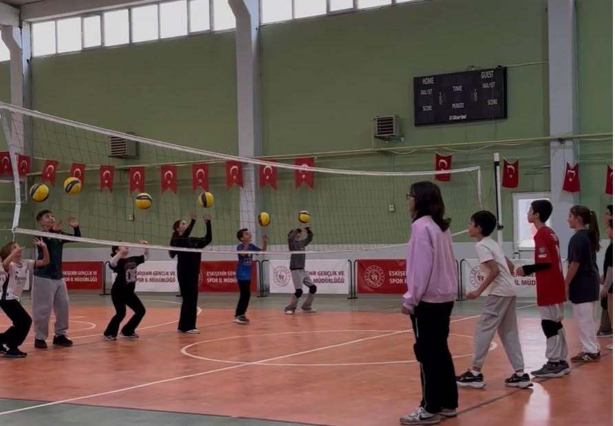 Beylikova’da gençlerin spor kurslarına ilgisi artıyor