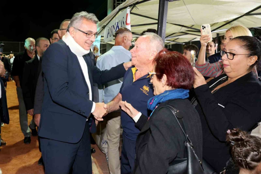 KKTC Cumhurbaşkanı Erhürman ile Rum lider Hristodulidis, Barış Festivali’nde bir araya geldi