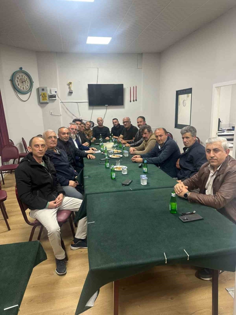 Yunusemre Platformu dernek ziyaretlerine devam ediyor.