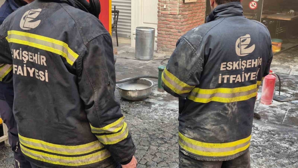 Eskişehir’deki çiğ börekçide yangın