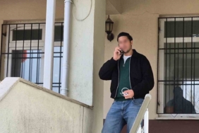 Sınava geç kalınca öfkesini gazeteciden çıkardı
