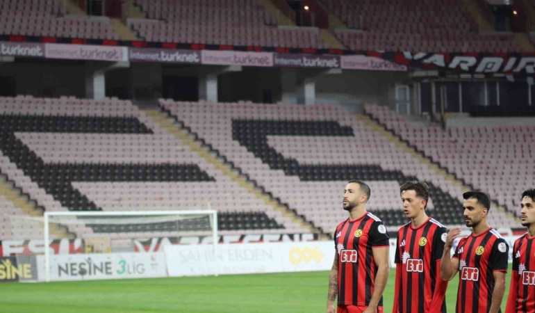 Eskişehirspor’un maçında tribünler sessiz kaldı