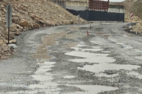 Seyitgazi-Kırka bağlantı yolunun onarılması bekleniyor