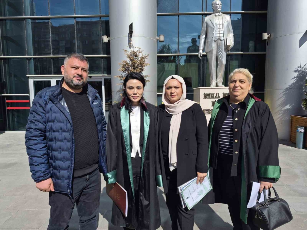 Tepebaşı Belediye Başkanı  Ahmet Ataç görevini kötüye kullanmaktan hakim karşısına çıktı