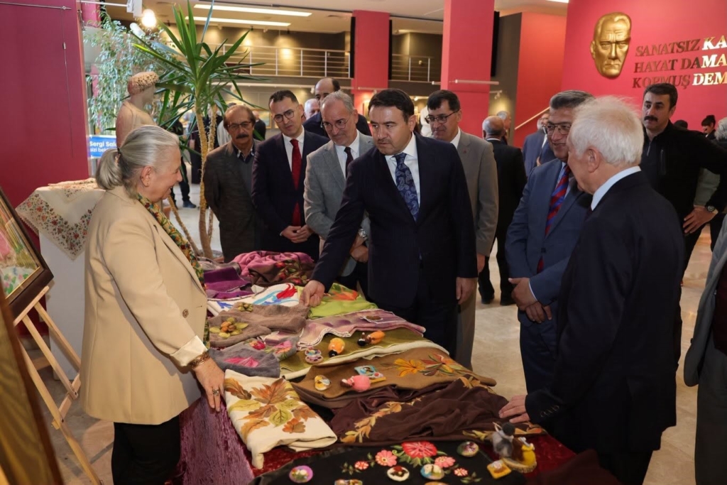 Kütahya’nın kültürel mirası Eskişehir’de sergilendi