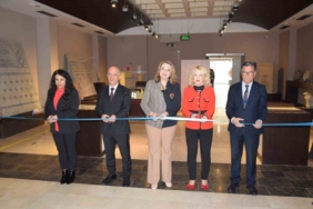 Eskişehir’de "Yaşamın İzinde Kadın" sergisi açıldı