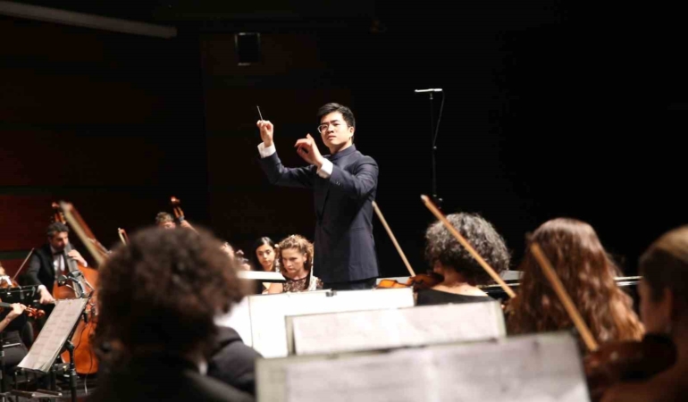 Gürer Aykal Orkestra Şefliği Yarışması ikincisi Guo, yeniden Eskişehir’de