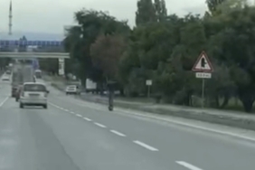 Çevreyolunda yürekleri ağza getiren scooter yolculuğu