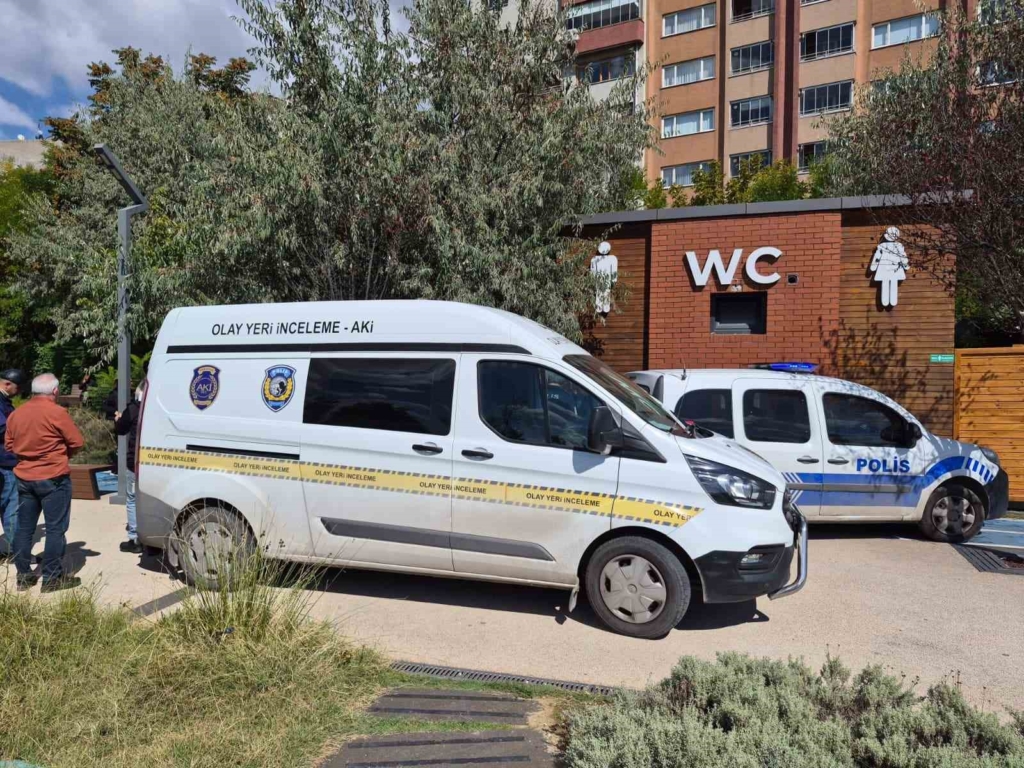 Eskişehir’de tuvalette bir şahıs silahla vurulmuş halde ölü bulundu