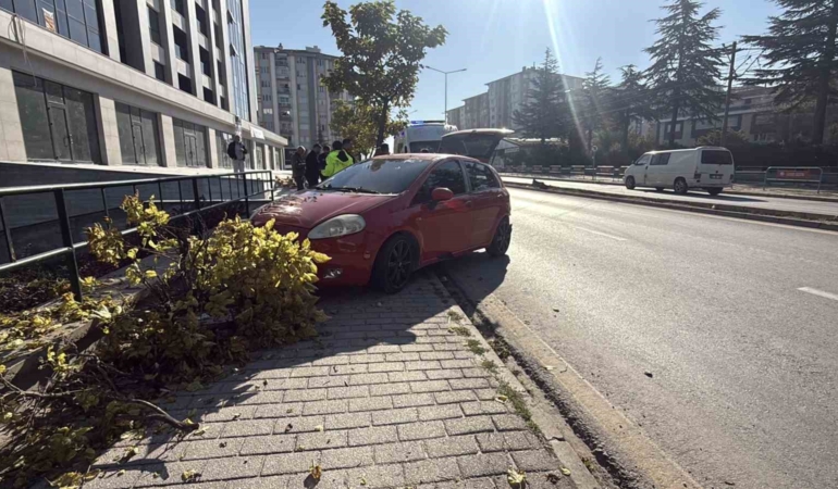 Eskişehir’de alkollü sürücü ortalığı birbirine kattı: Önce geri kaçırdı, sonra ters yöne girdi