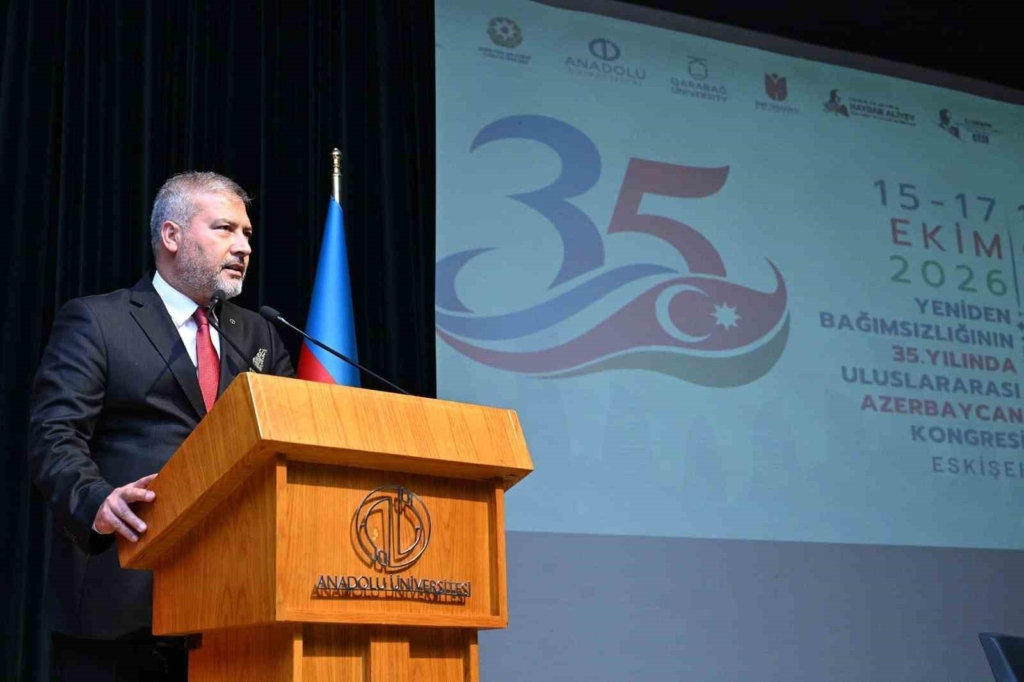 Anadolu Üniversitesinde Azerbaycan’ın bağımsızlığı ve Türk dünyasının geleceği ele alındı