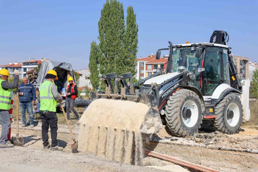 Başkan Ünlüce, ESKİ’nin altyapı çalışmalarını yerinde inceledi