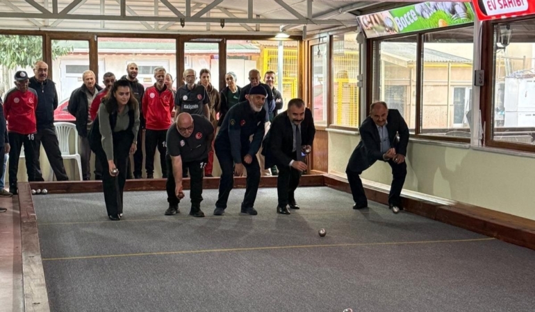 Eskişehir’de huzurevi sakinleri Bocce dostluk maçında buluştu