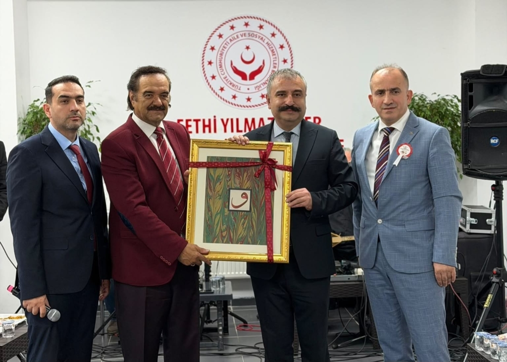 Huzurevi sakinleri ve koruma altındaki çocuklar anlamlı etkinlikte bir araya geldi