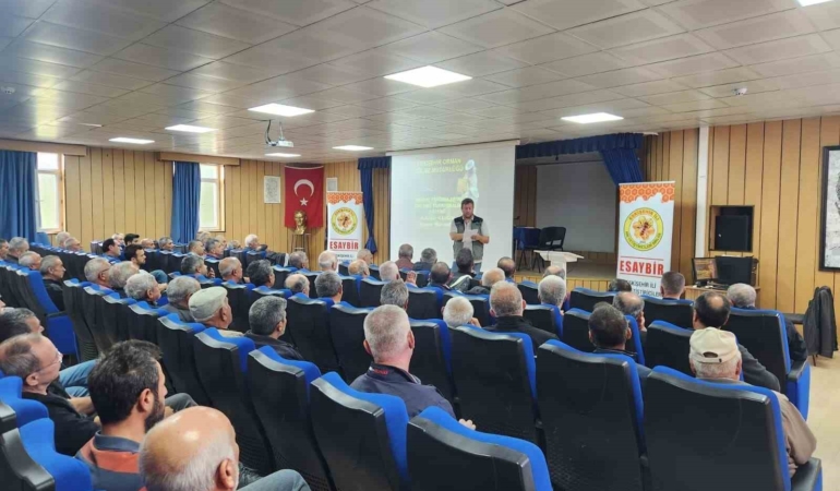 Eskişehir’de arıcılara “Orman Yangınlarını Önleme ve Farkındalık” eğitim semineri: Belgesiz üreticilere konaklama izni yok