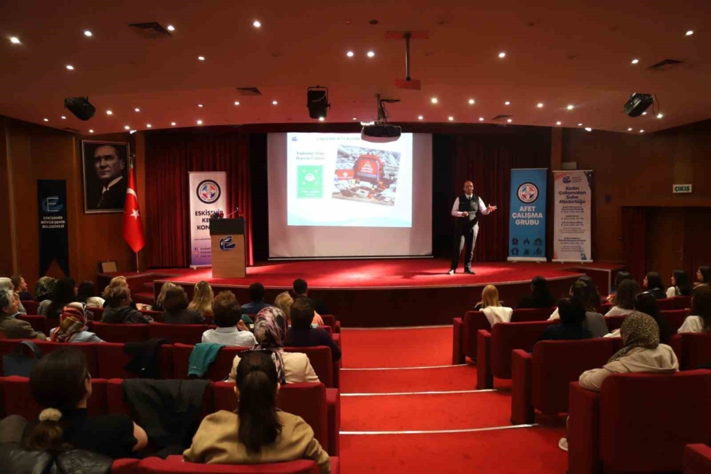 Afetlerin psikolojik etkilerine dikkat çekildi