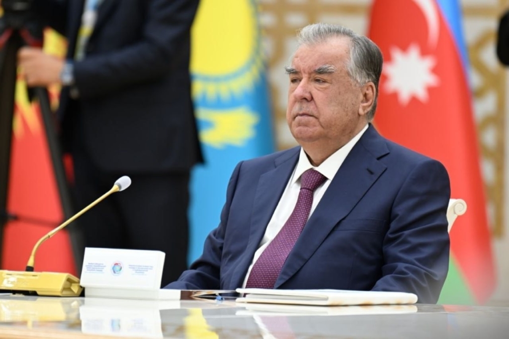 Kırgızistan Cumhurbaşkanı Caparov: "Orta Asya ve Azerbaycan ortak elektronik ticaret platformunun oluşturulmasını öneriyoruz"