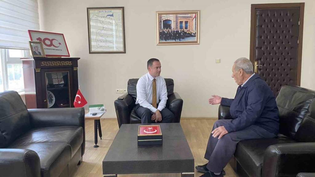 Şehit ailelerinden Kaymakam Sönmezel’e ziyaret