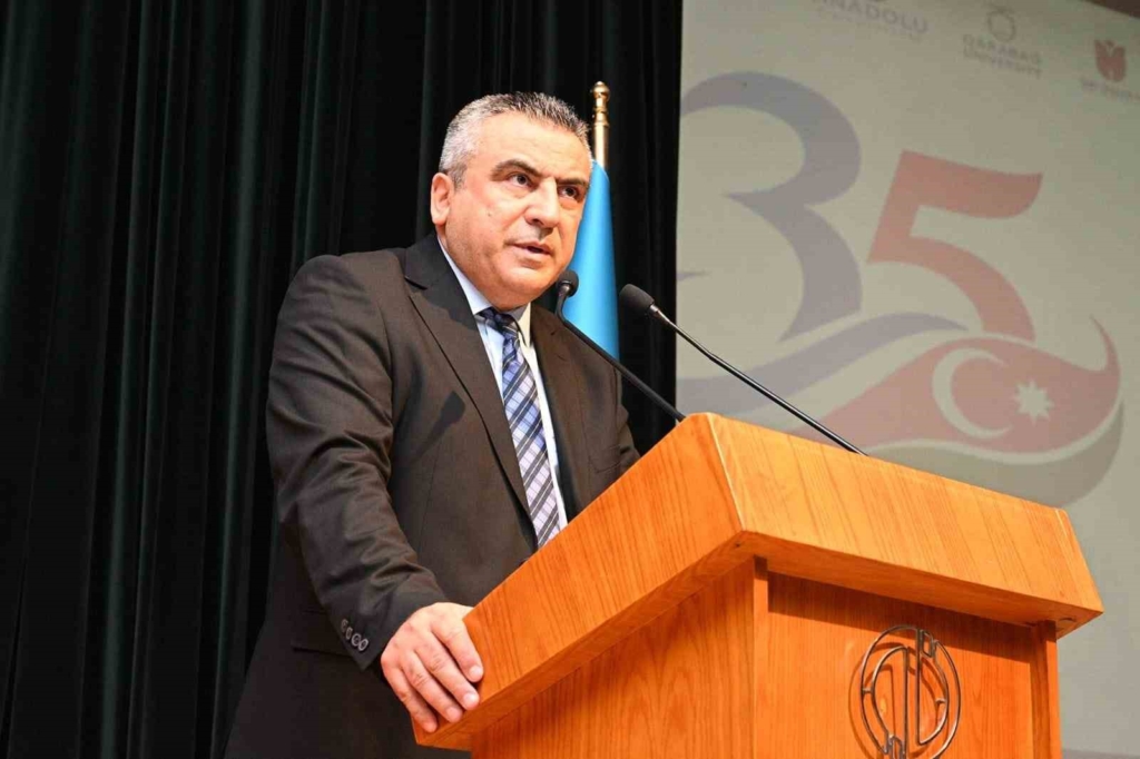 Anadolu Üniversitesinde Azerbaycan’ın bağımsızlığı ve Türk dünyasının geleceği ele alındı