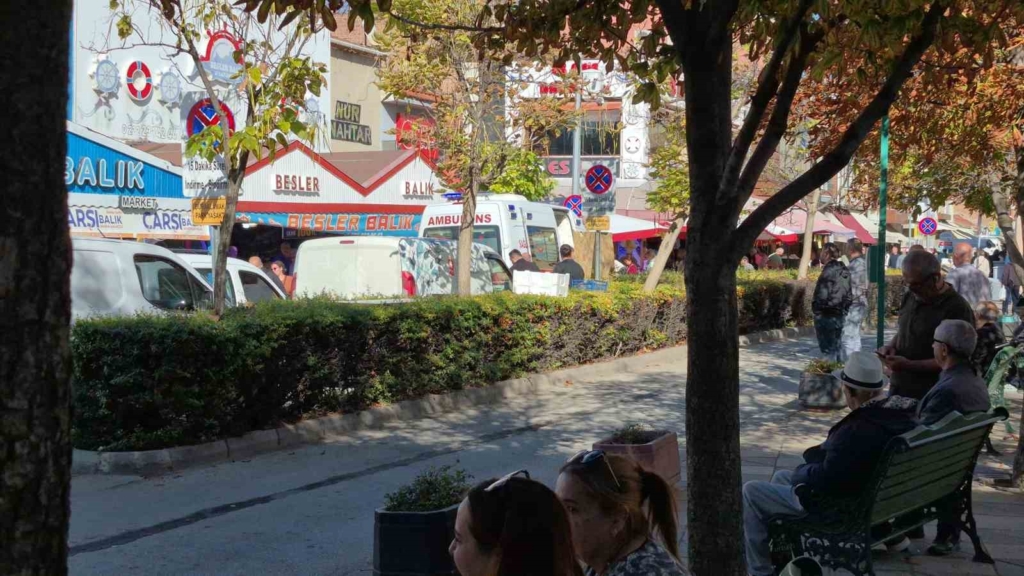 Eskişehir’de baba-oğul arasında bıçaklı kavga: 3 yaralı