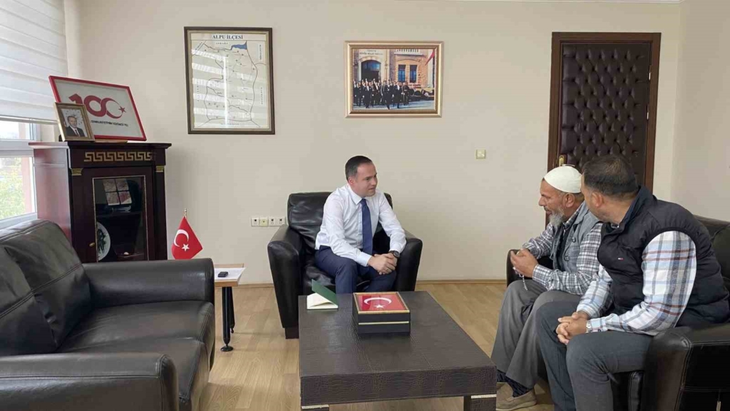 Şehit ailelerinden Kaymakam Sönmezel’e ziyaret