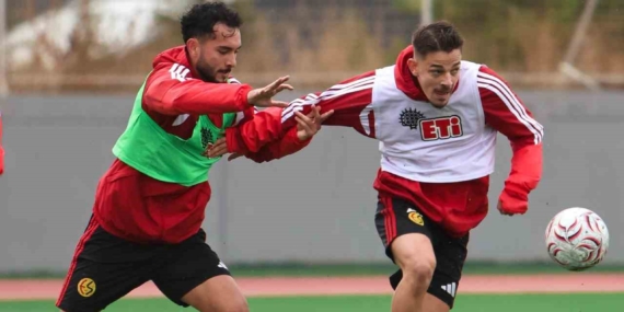 Eskişehirspor, 1922 Akşehir SK deplasmanı için çalışmalarını sürdürüyor