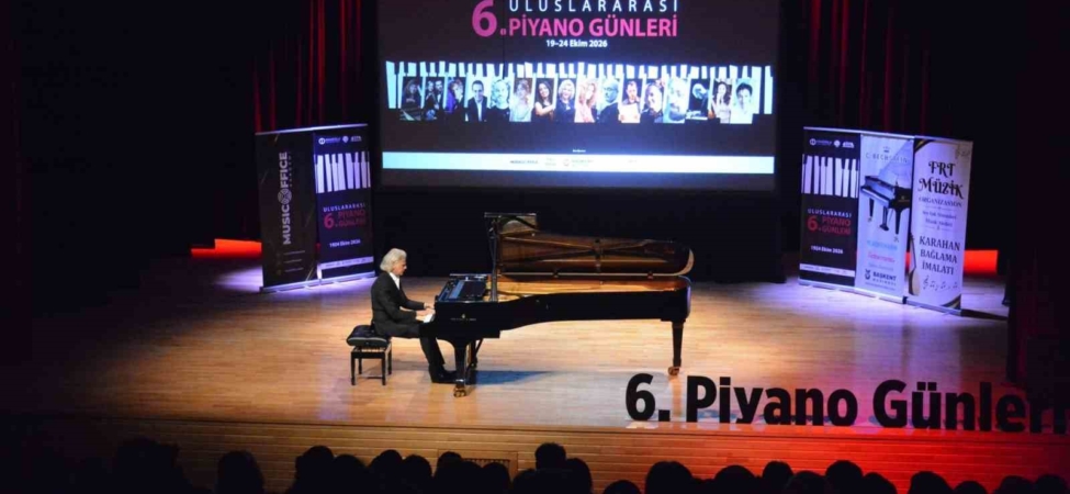 6. Uluslararası Piyano Günleri’nde Sebastiano Brusco’dan ’Liebestraum’ resitali