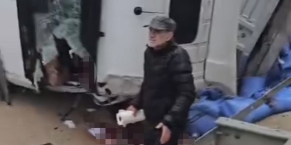 Sivrihisar’da kazada kolu kopan tır sürücüsü tedavi altında