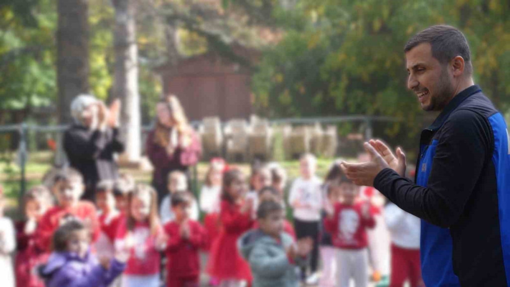 Gündüz bakımevinde deprem ve yangın tatbikatı