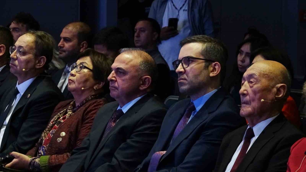Kırgızistan’da "Türk Dünyası Diyalogları: Ortak Gelecek, Ortak Vizyon" başlıklı panel düzenlendi