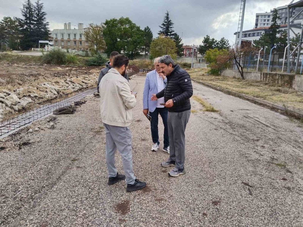 Necdet Yıldırım Spor Sahası yenileniyor