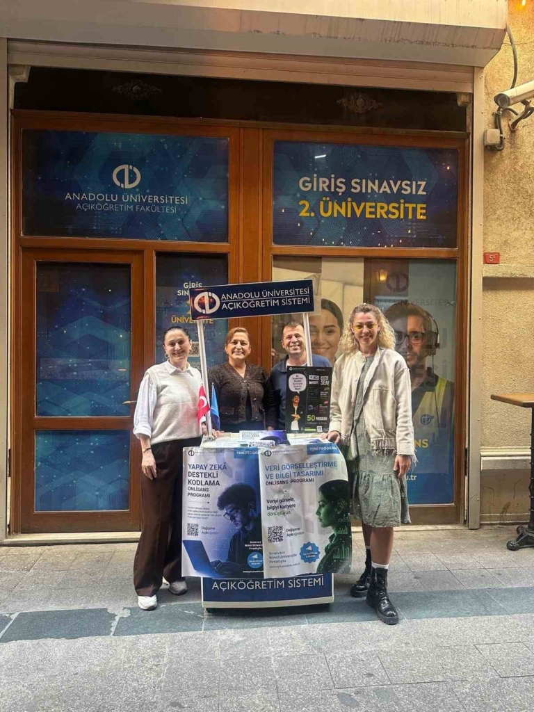Anadolu Üniversitesi İkinci Üniversite fırsatlarını İstanbul’da tanıttı