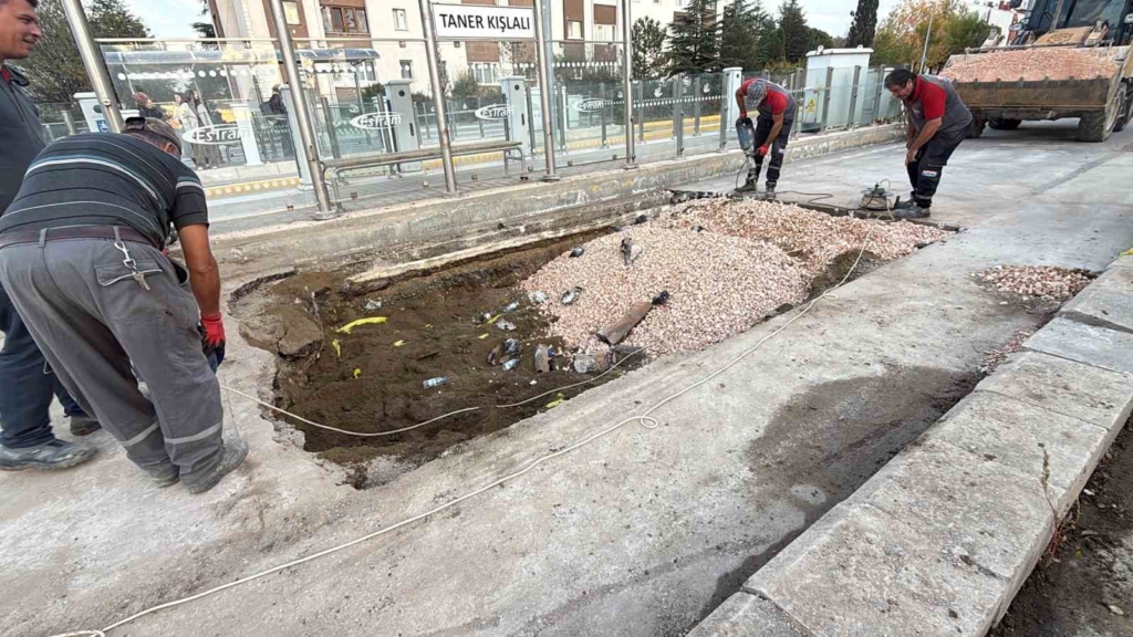 Eskişehir’de 3 gündür süren doğalgaz hattındaki sızıntı tamir edildi