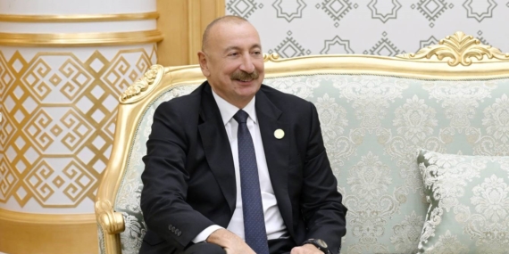Aliyev ve Pezeşkiyan Türkmenistan’da işbirliğini görüştü