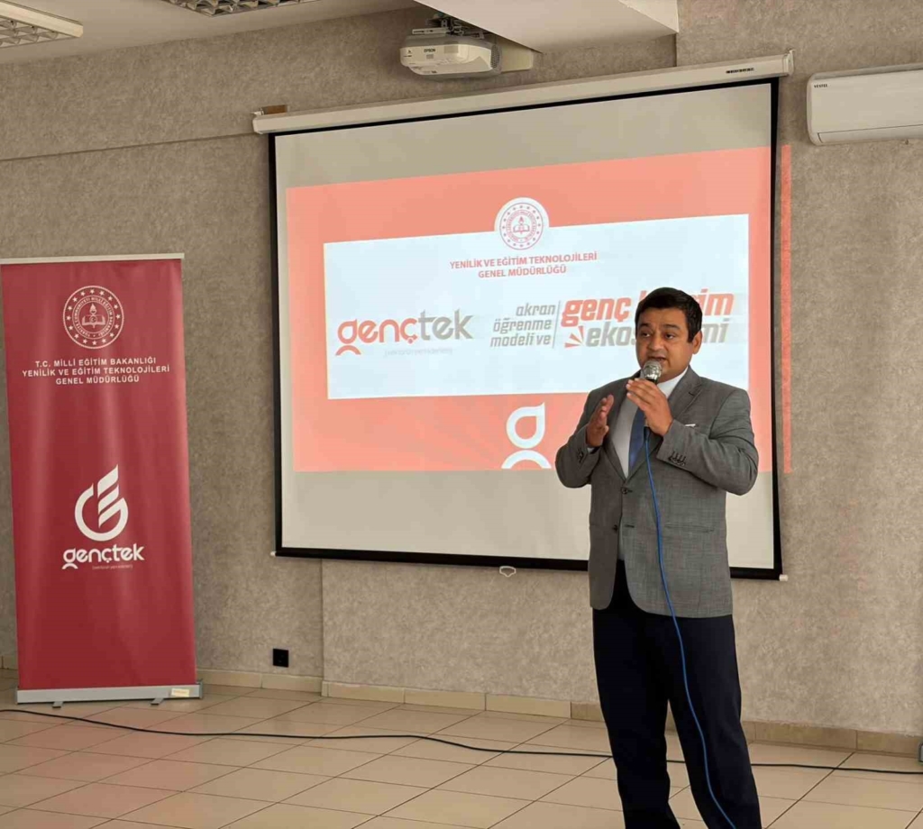 GençTek Eskişehir yeni döneme tanışma ve planlama toplantısıyla başladı