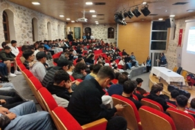 Eskişehir polisinden 565 kişiye uyuşturucuyla mücadele eğitimi