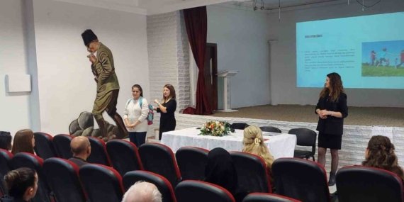 Eskişehir’de velilere okul-aile iş birliği semineri düzenlendi